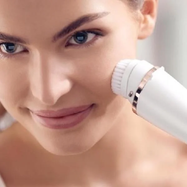 Vì sao nên sử dụng máy massage mặt?